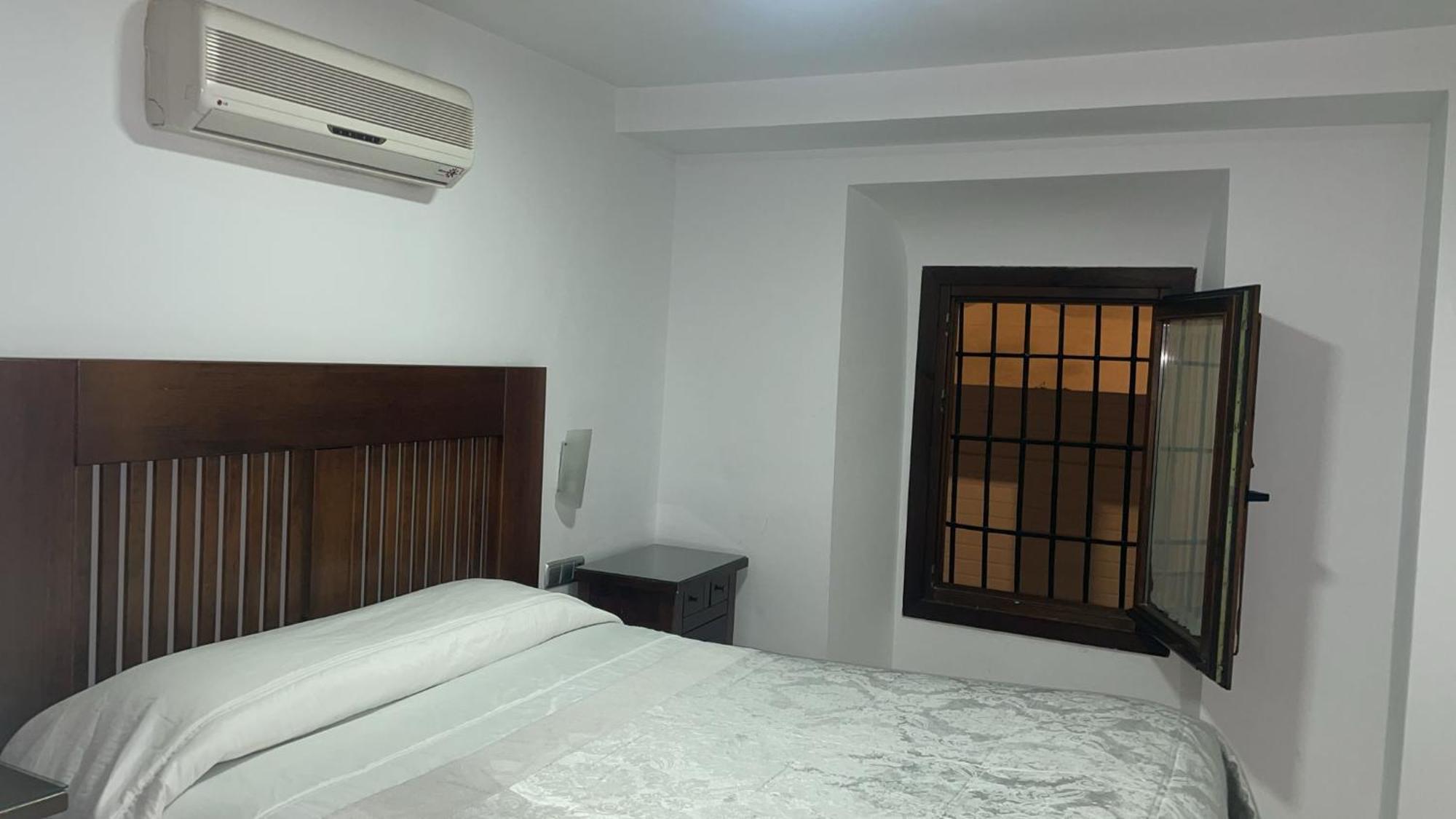 Pension Veracruz 2 Granada Buitenkant foto
